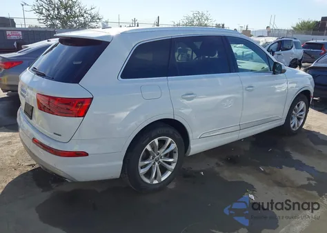 2019 Audi Q7 45 Premium z USA, uszkodzony, nr VIN WA1AHAF73KD046239